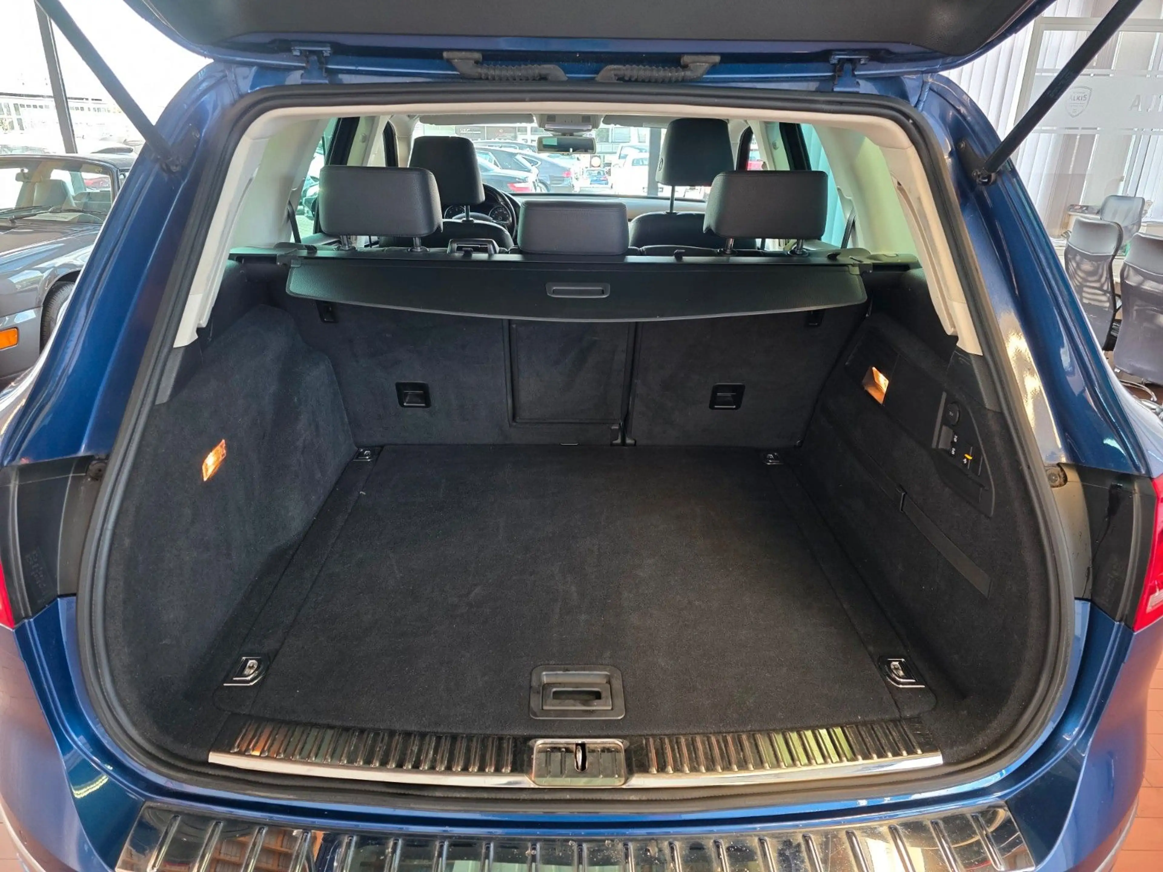 Volkswagen Touareg V6 TDI BMT+Terrain Tech+4Motion+NAVI — photo 10