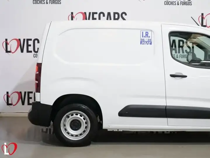 Peugeot Partner 2020, foto 3