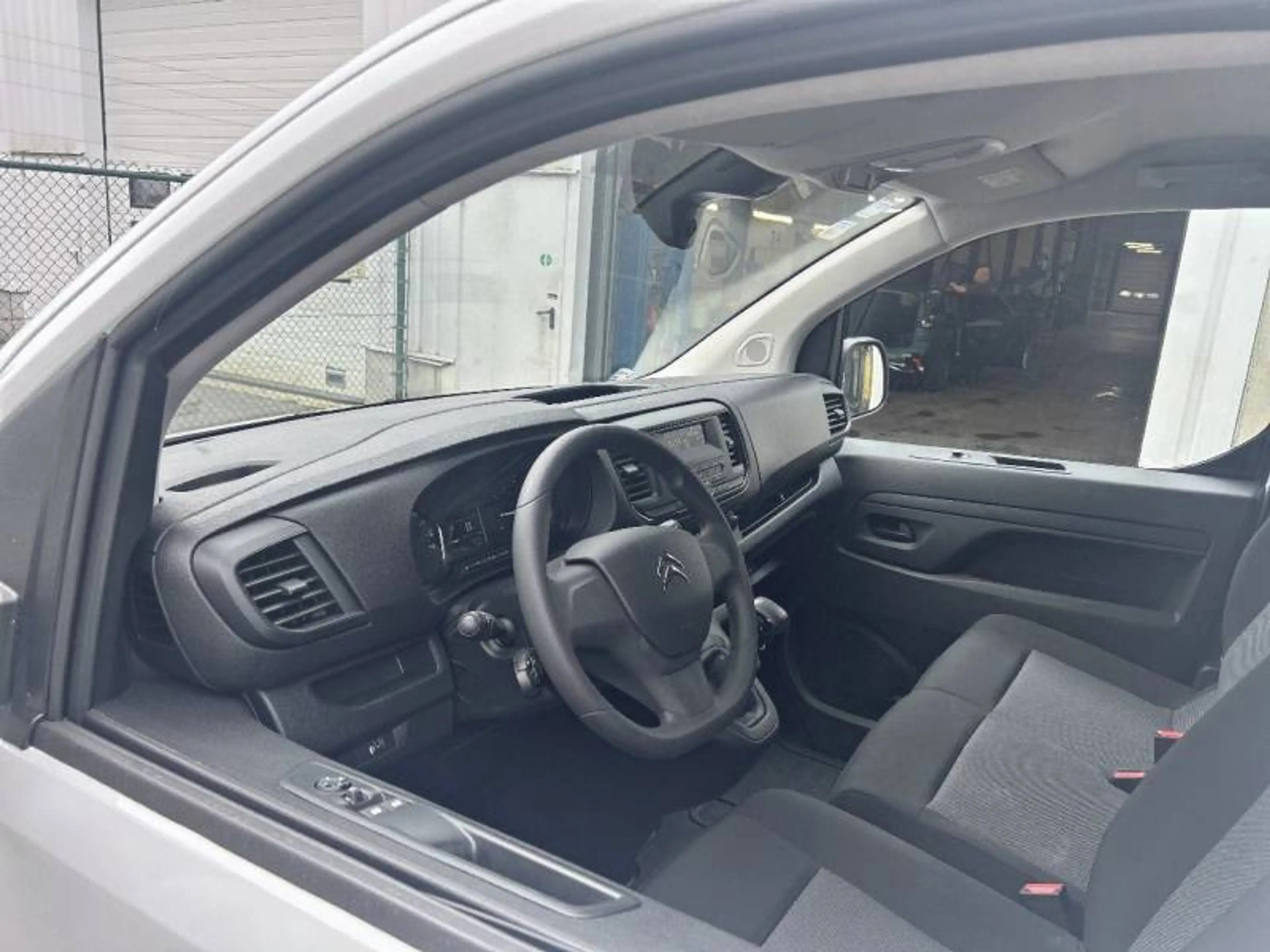 Citroen Jumpy 3 M 1.5 BlueHDi 120 S&S MAN6 - — photo 8