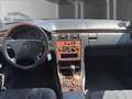 Mercedes-Benz E 240 CLASSIC Automatik Wagen Nr 099 Zelená - thumbnail 11