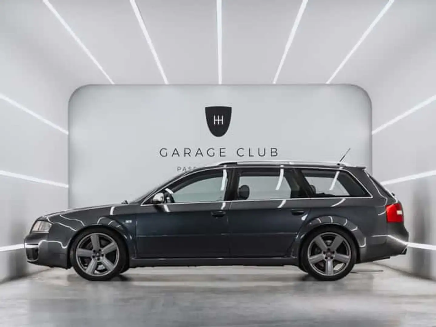 Audi RS6 Avant 4.2 quattro Tiptronic - 2