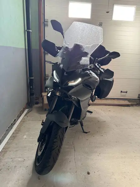 Yamaha TRACER 9