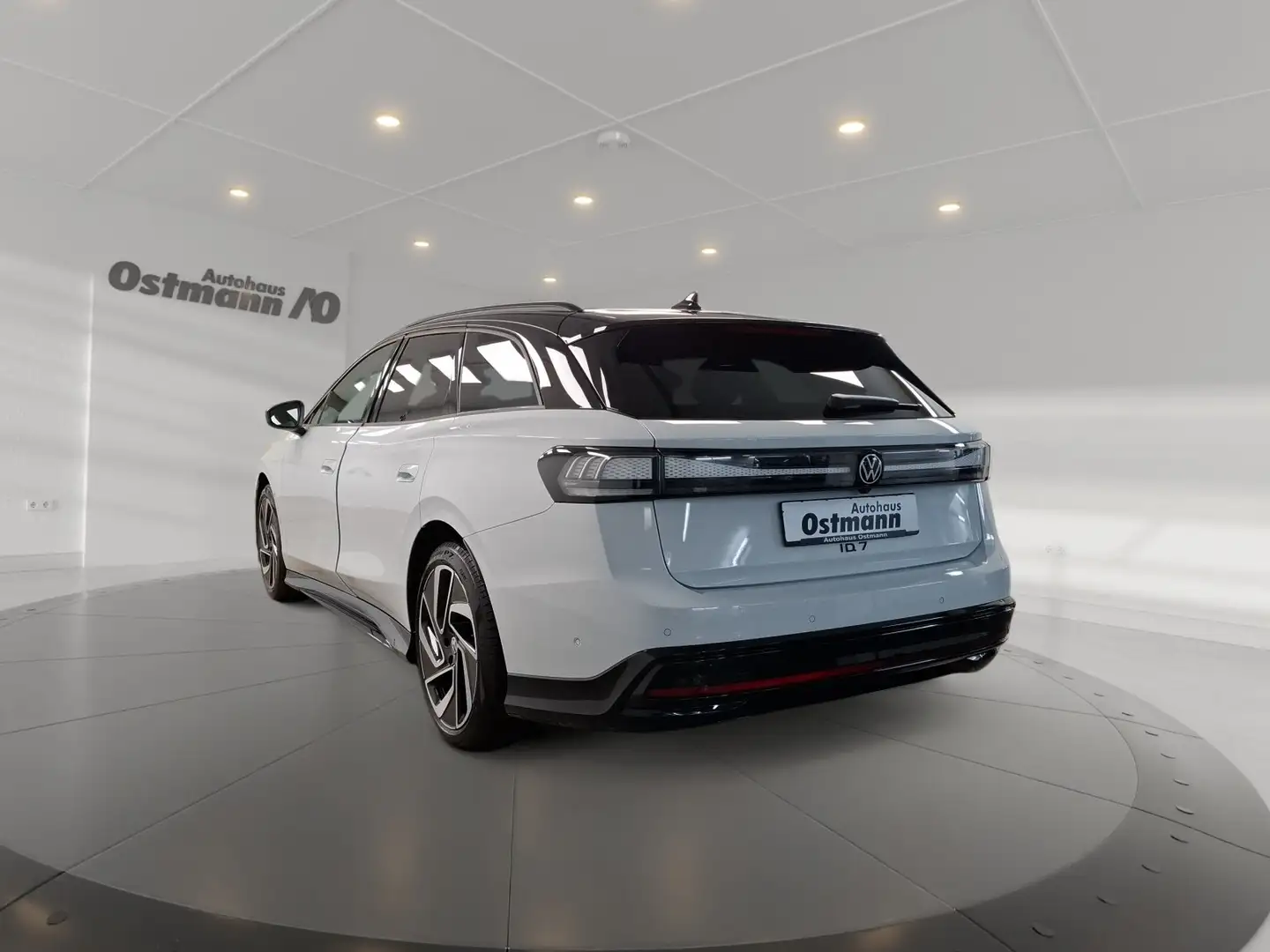 Volkswagen ID.7 Tourer Pro AHK 20'' 360° Matrix Massage Wit - 2