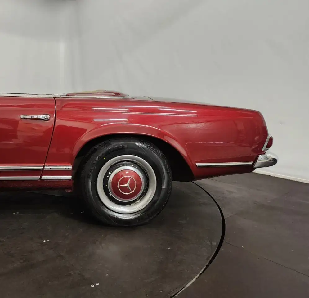 Mercedes-Benz 230 SL Pagode, foto 12