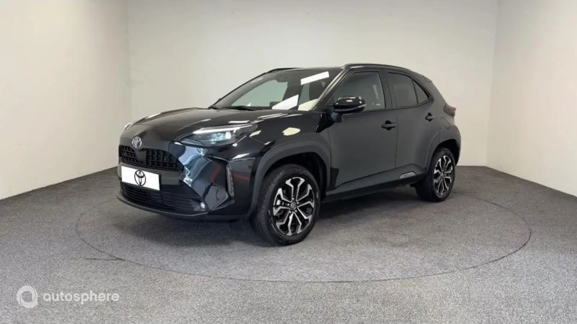 Toyota Yaris Cross 116h Design AWD-i MY22 - 1