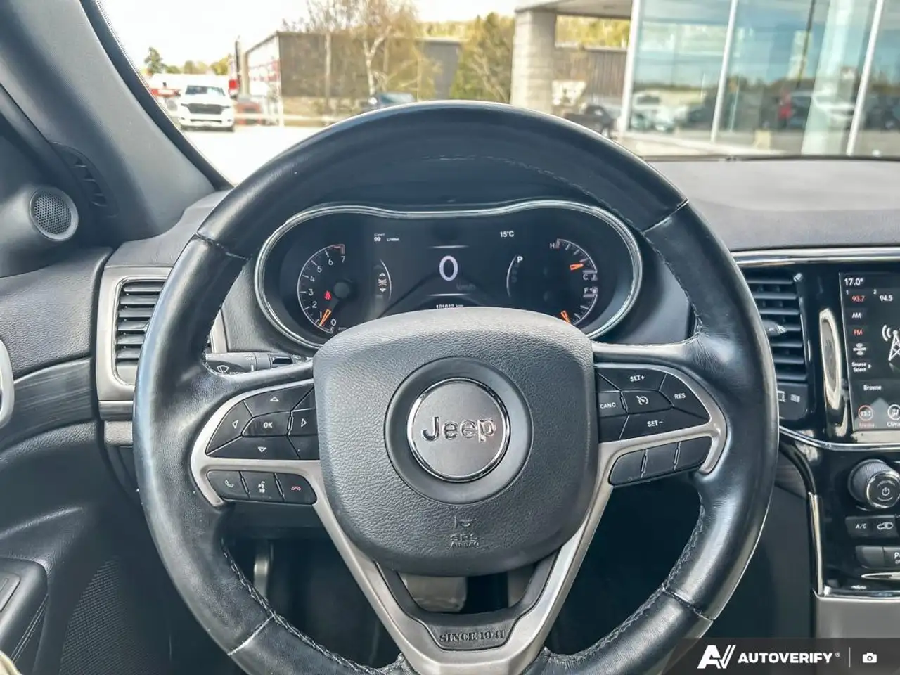 Jeep Grand Cherokee снимка Jeep Grand Cherokee