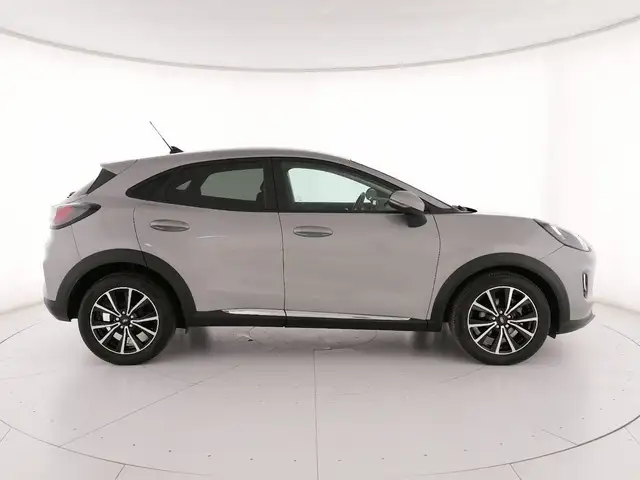 Ford Puma view 3
