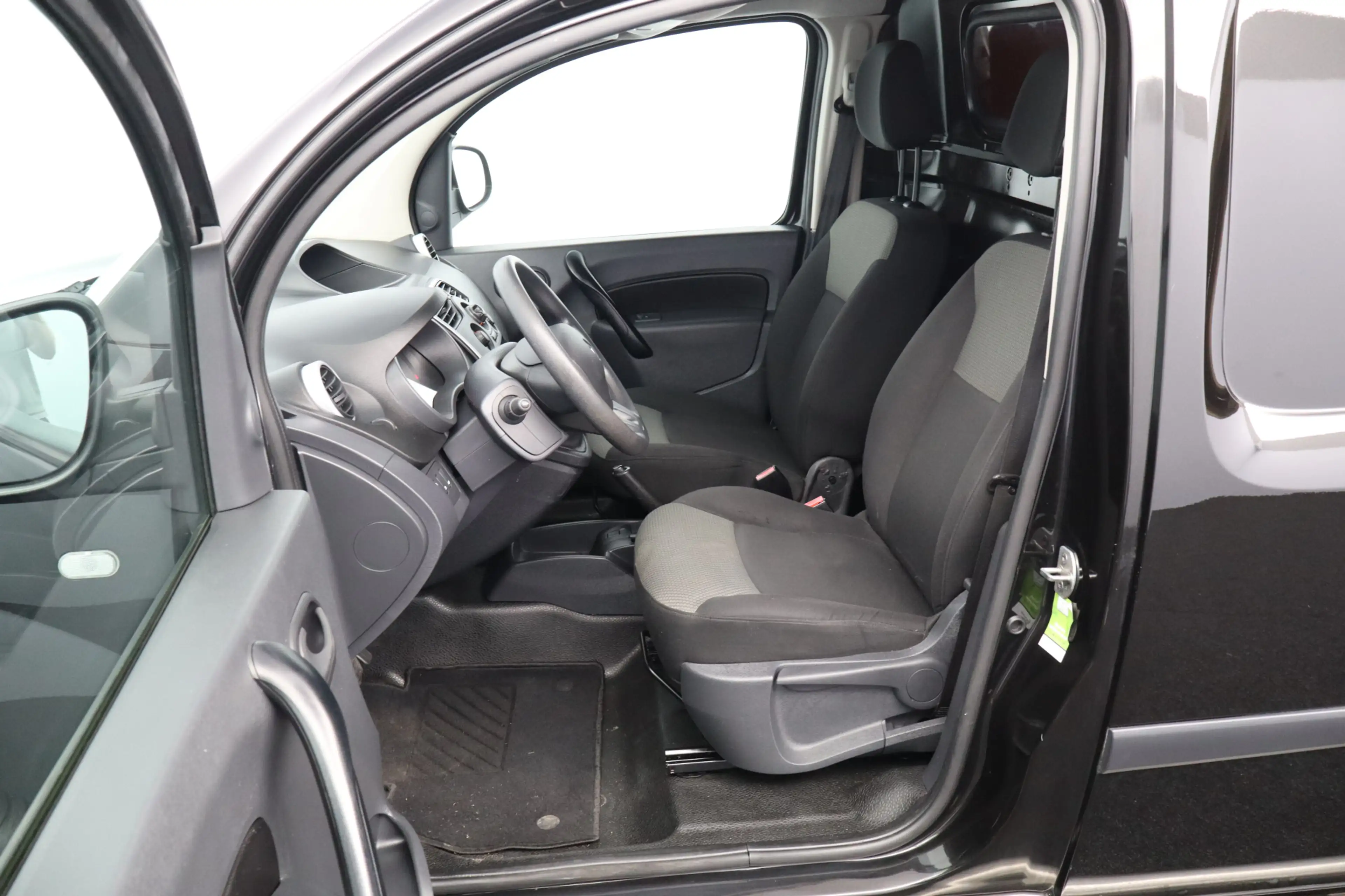 Renault Kangoo 1.5 dCi 90 Energy Comfort/ Side-Bars/ Zij-Schuifde — photo 44