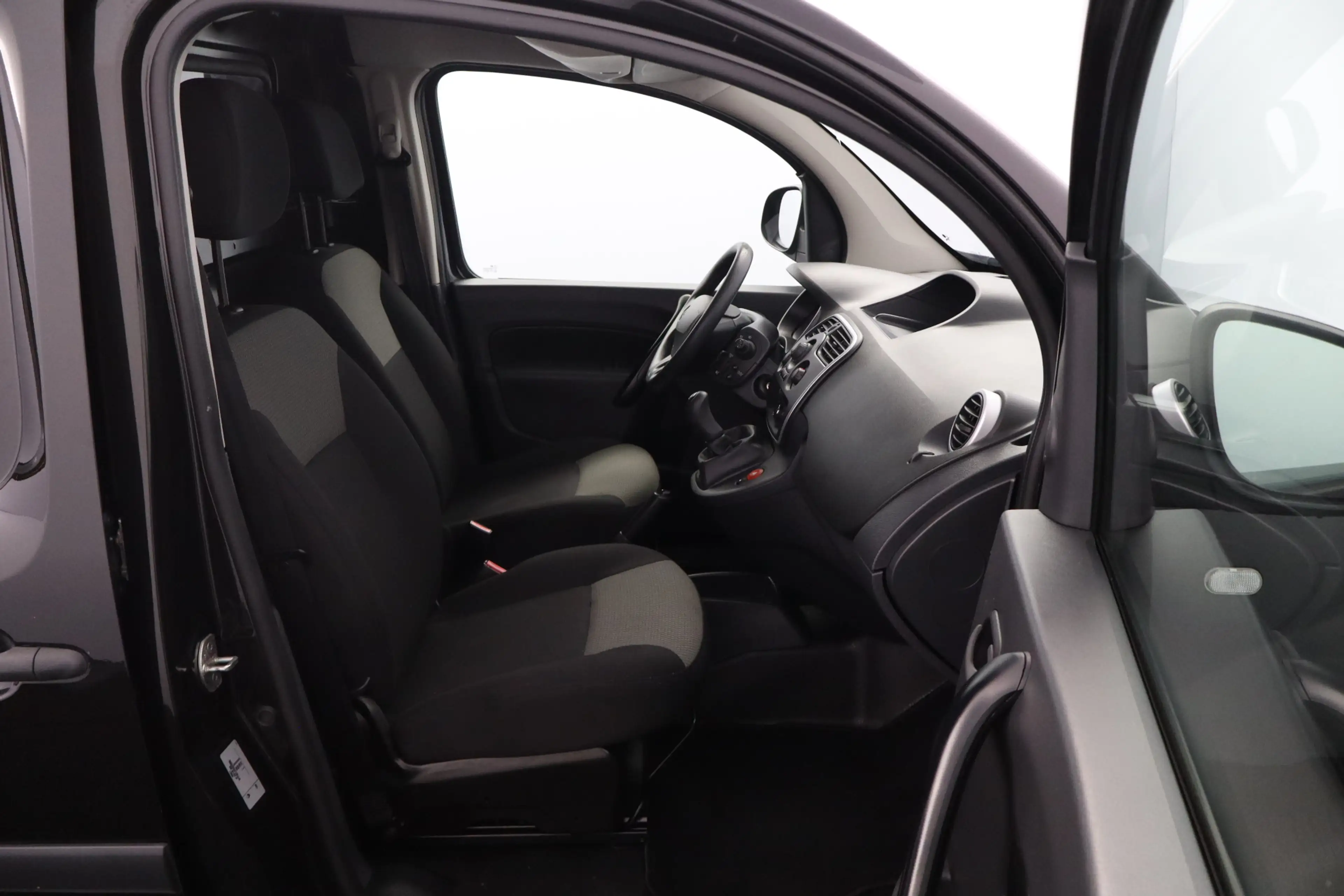 Renault Kangoo 1.5 dCi 90 Energy Comfort/ Side-Bars/ Zij-Schuifde — photo 37