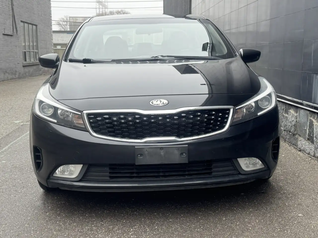 Kia Forte снимка Kia Forte