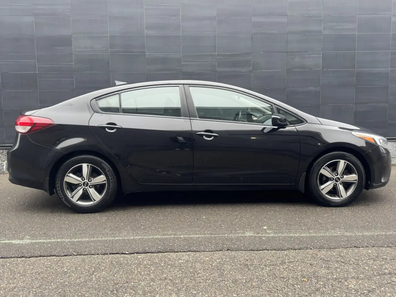 Kia Forte снимка Kia Forte