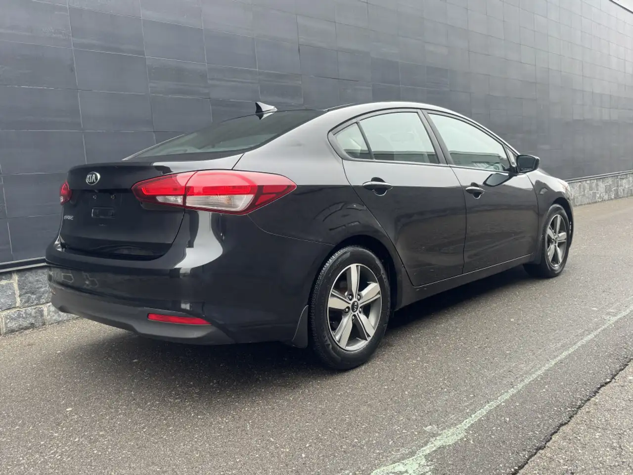 Kia Forte снимка Kia Forte