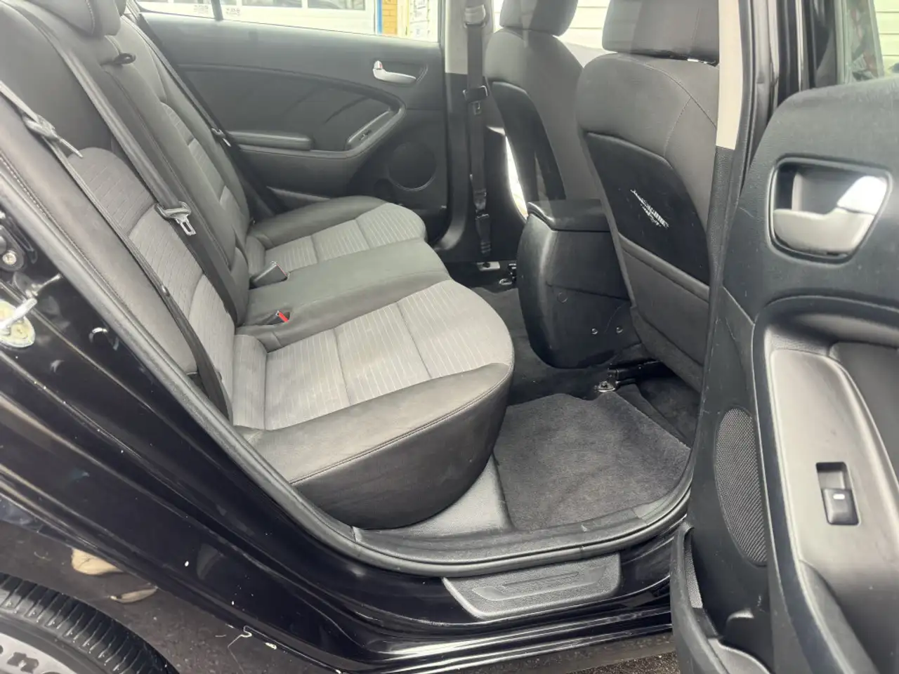 Kia Forte снимка Kia Forte