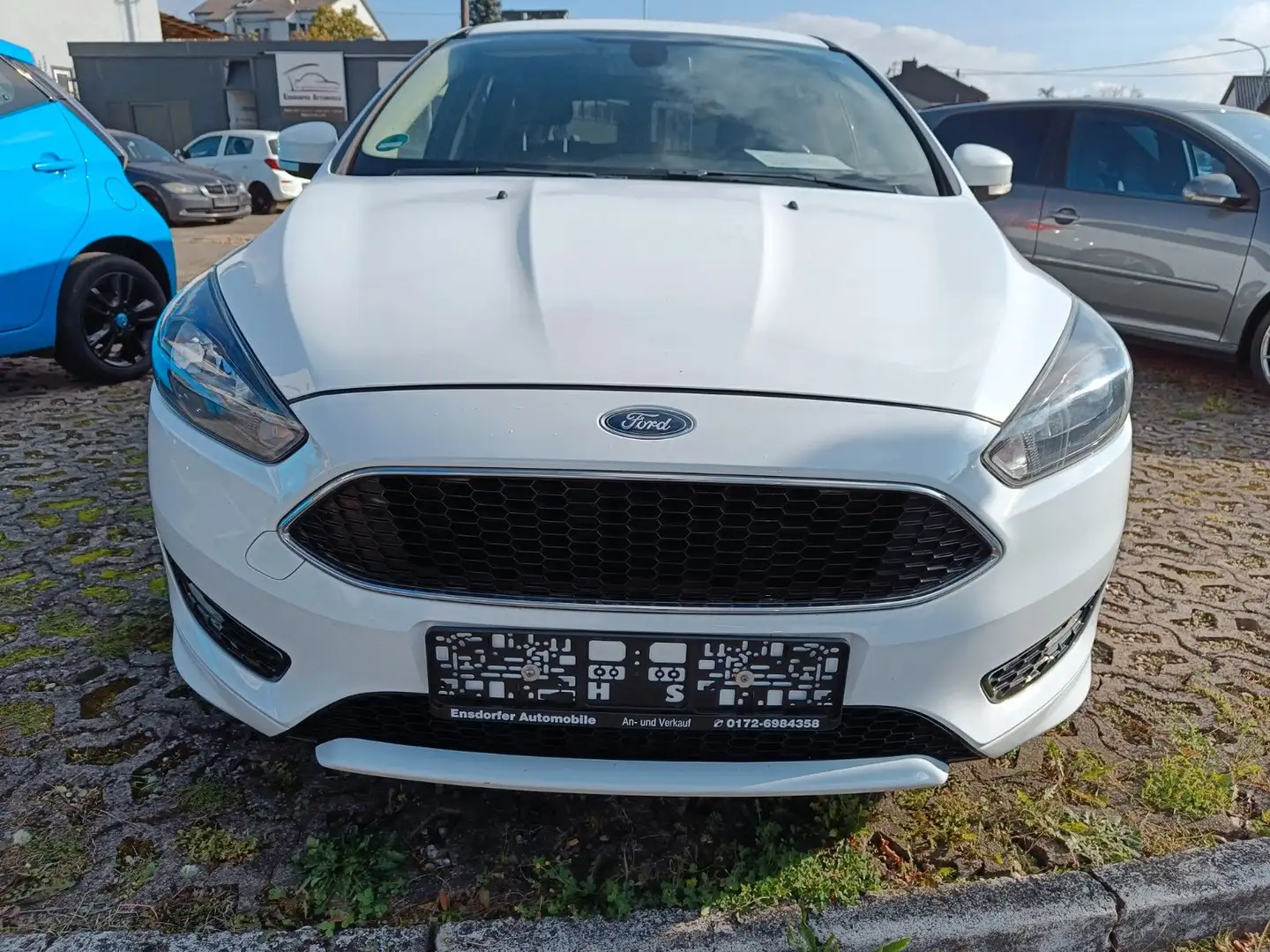 Ford Focus Turnier Titanium Weiß - 2