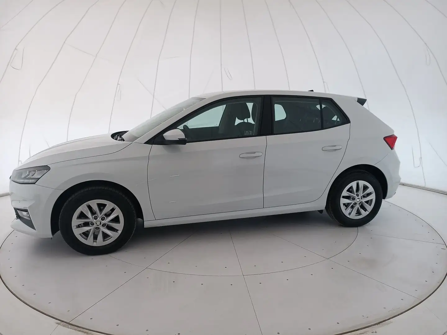 Skoda Fabia IV 2022 1.0 mpi evo Selection 80cv Blanc - 2