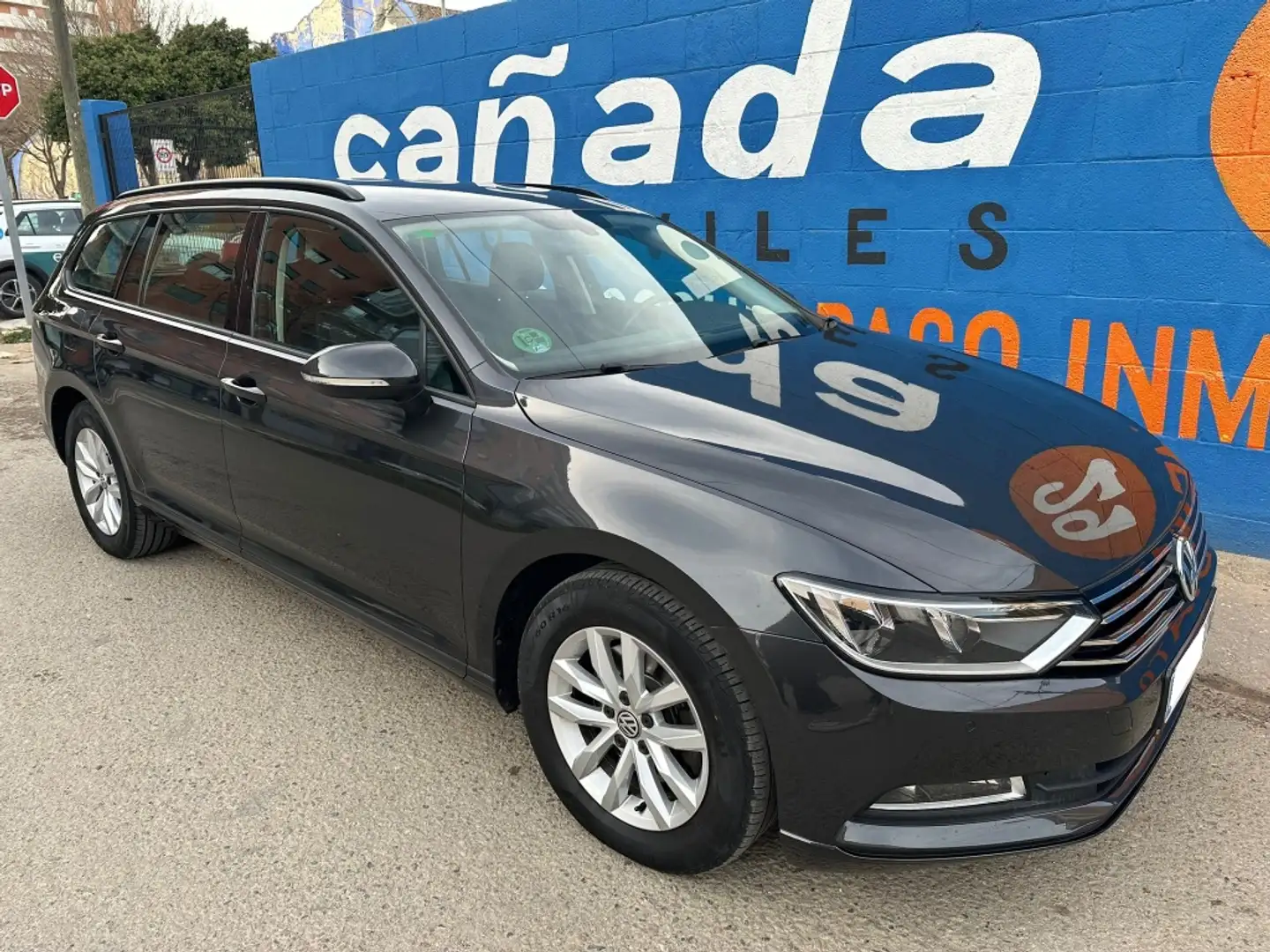 Volkswagen Passat Variant 2.0TDI BMT Advance 4M 110kW Grijs - 1