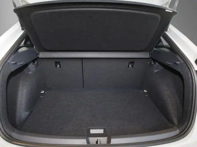 Volkswagen Taigo view 5