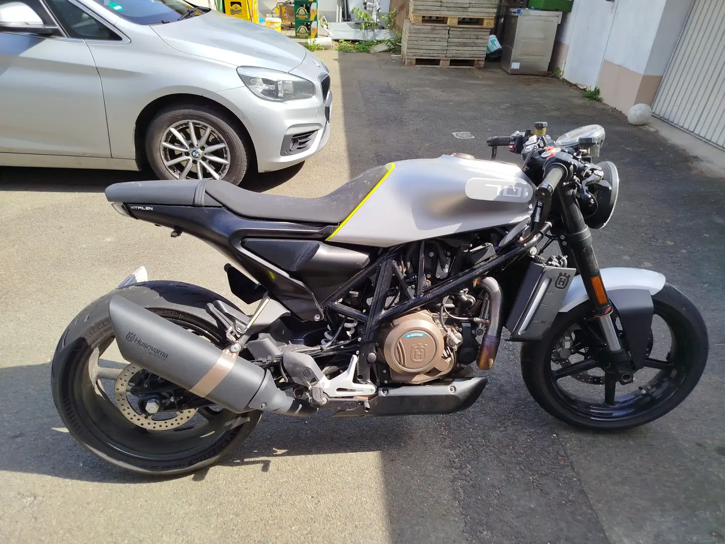 Husqvarna Vitpilen 701 Plateado - 1
