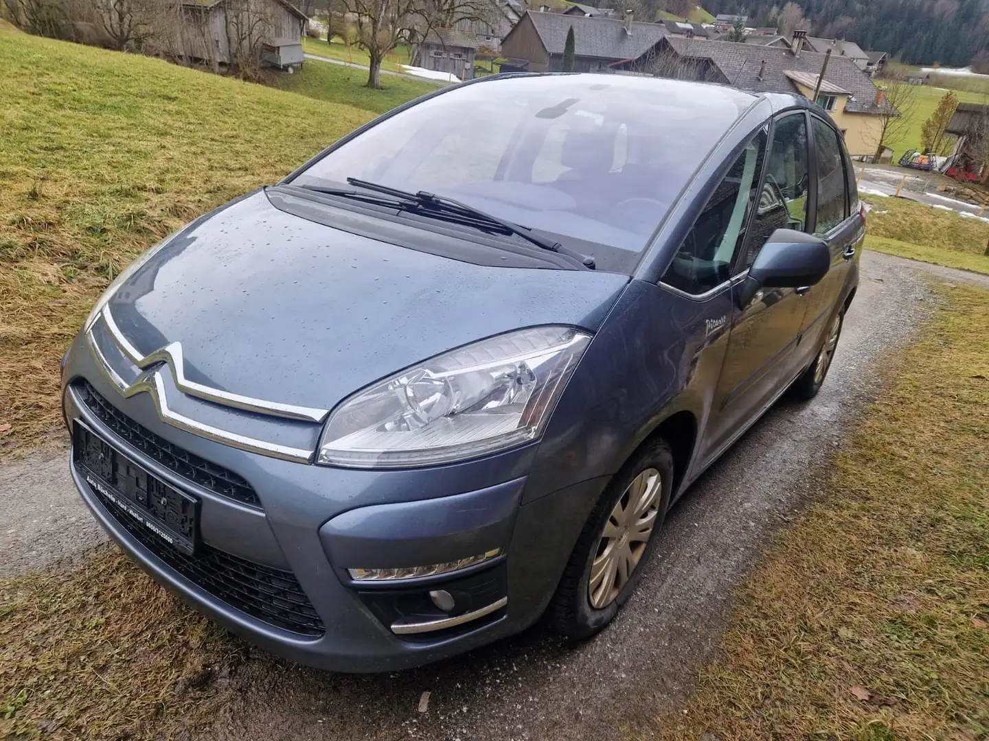 Citroen C4 Picasso C4 Picasso 1,6 16V Seduction Seduction Grau - 1