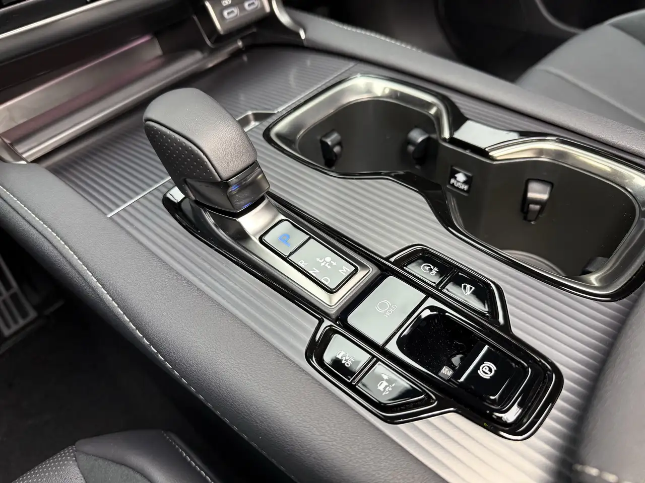 Lexus RX снимка Lexus RX