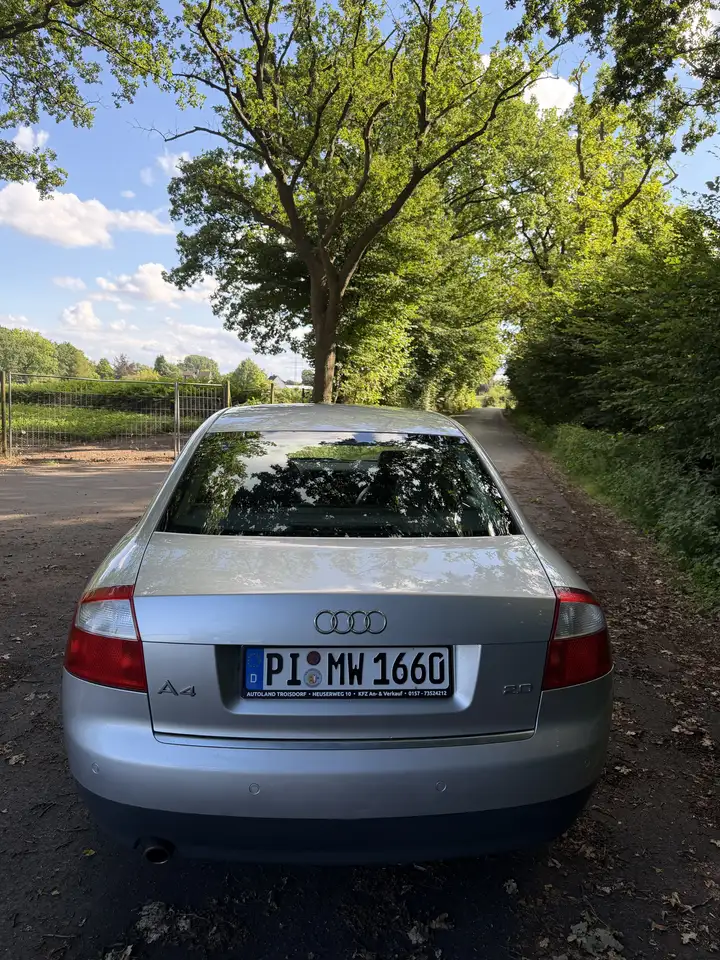 Audi A4 2.0, foto 6