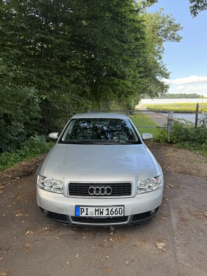 Audi A4 2.0, foto 3