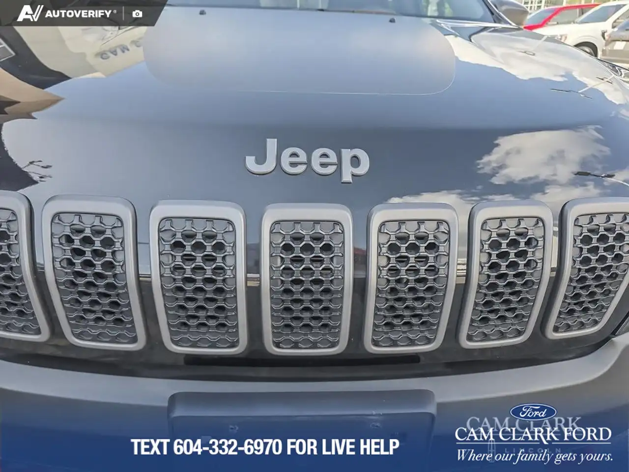 Jeep Cherokee снимка Jeep Cherokee