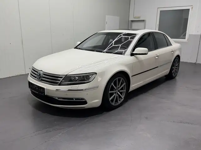 Volkswagen Phaeton V6 TDI 5-Sitzer 4Motion AHK*Dynaudio*R-Cam*Standh
