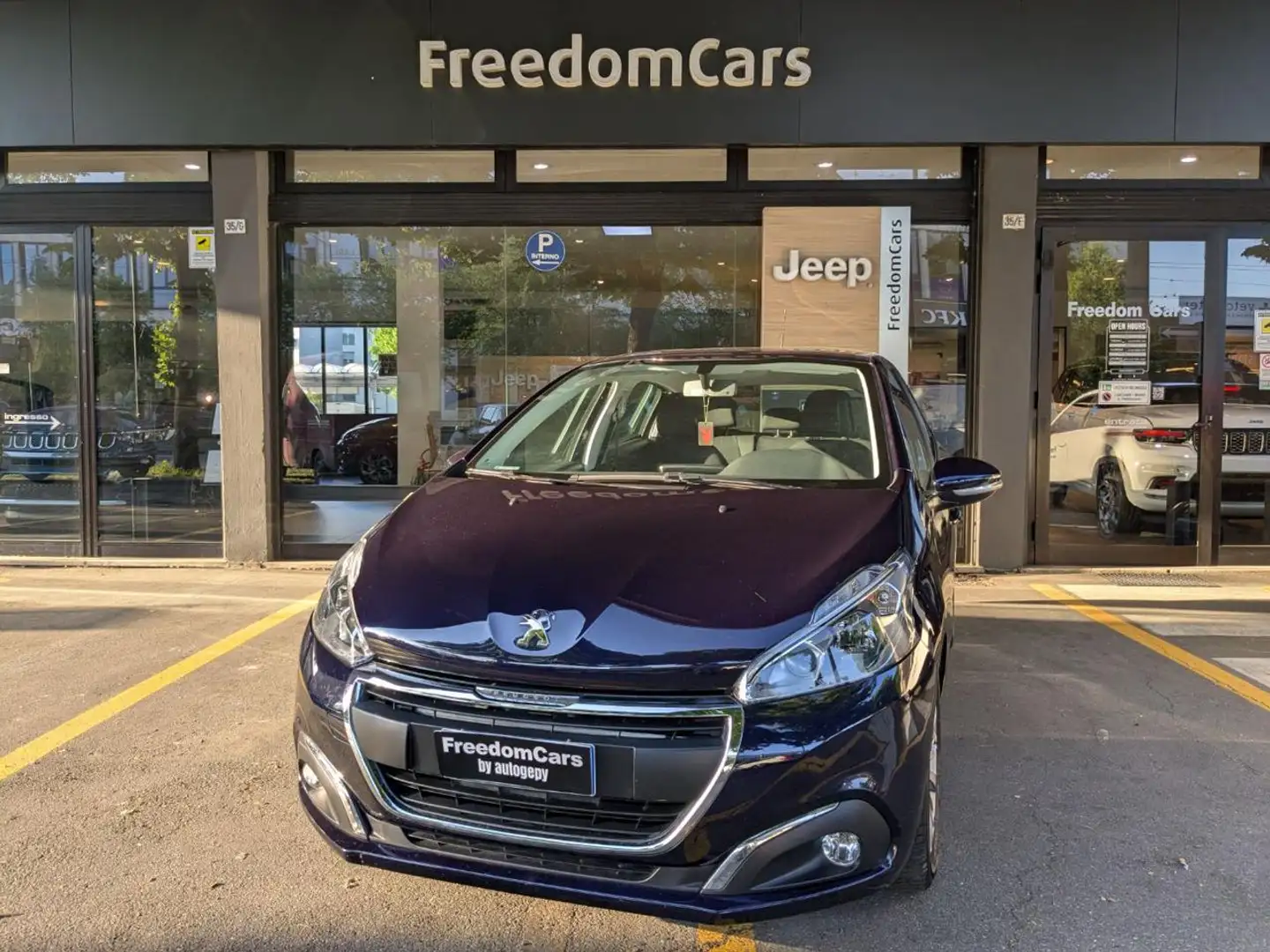 Peugeot 208 1° serie PureTech 82 5 porte Allure Blu/Azzurro - 2