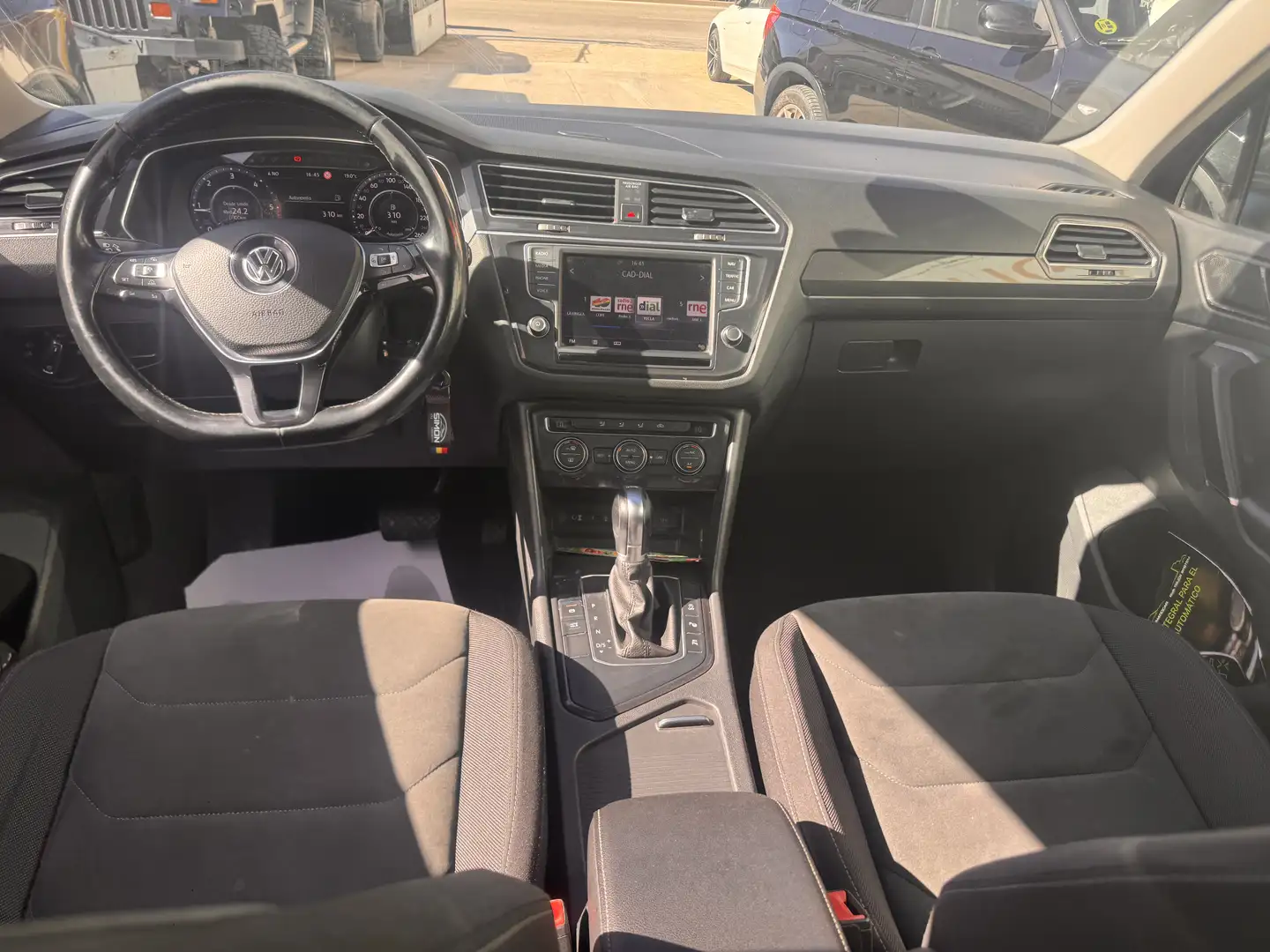 Volkswagen Tiguan 2.0TDI Sport DSG 110kW - 2