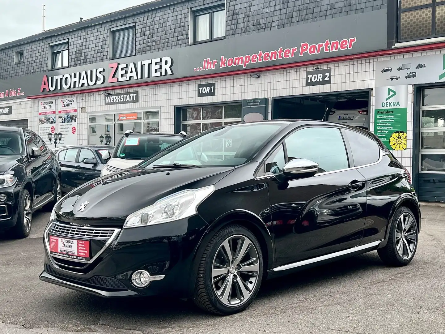 Peugeot 208 XY *TÜV*INS*41TKM* Zwart - 1