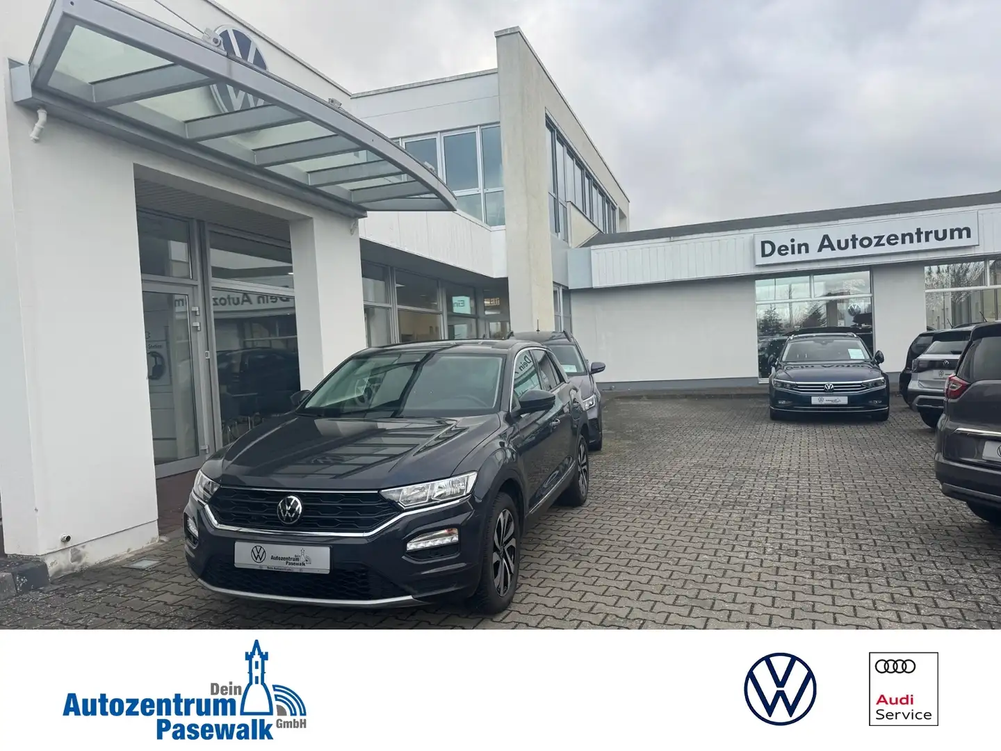 Volkswagen T-Roc 1.0 TSI Active Grau - 1