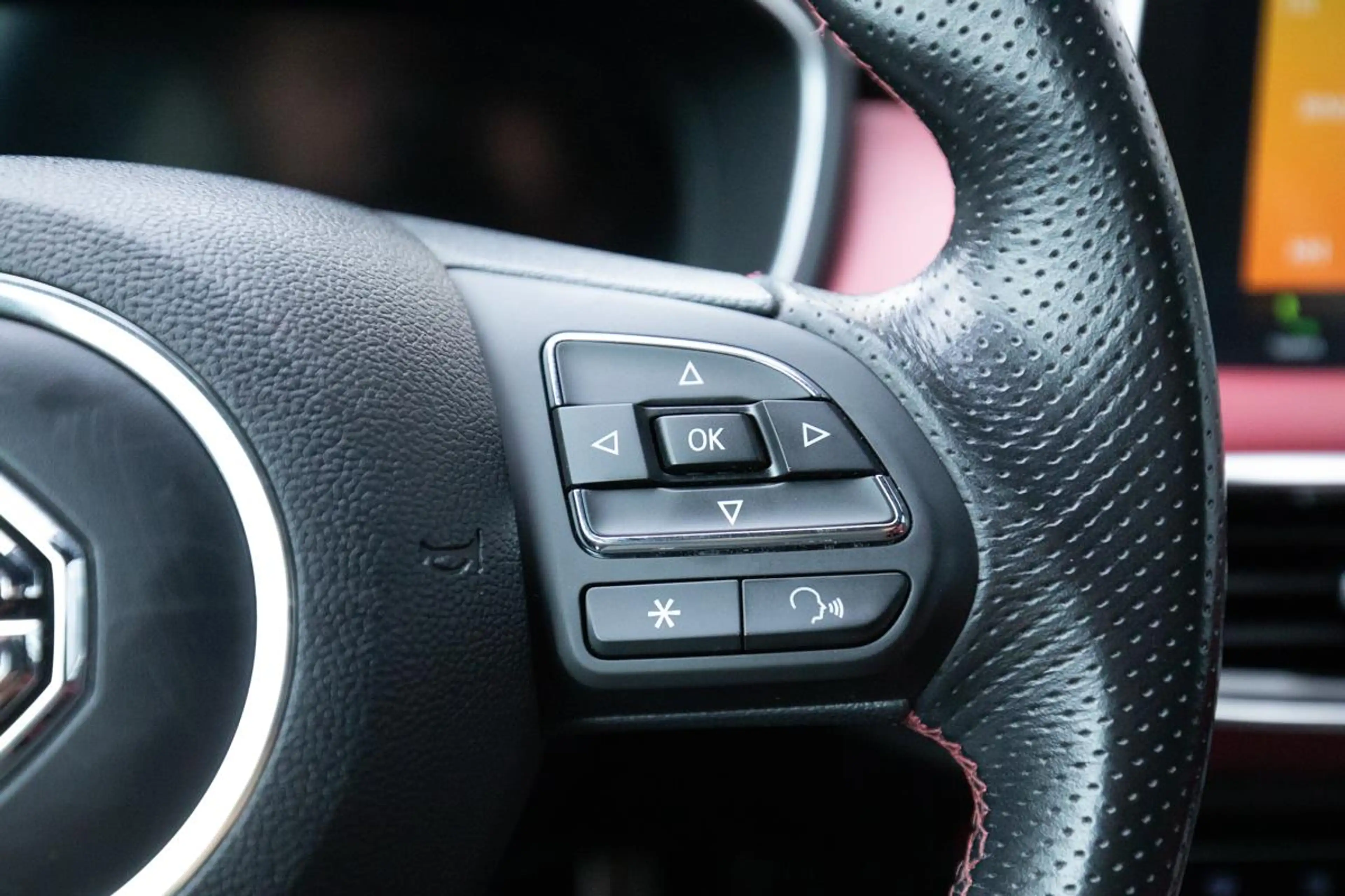 MG EHS 1.5 TGDI Luxury | PHEV | Sardana Red leder | Virtu — photo 29