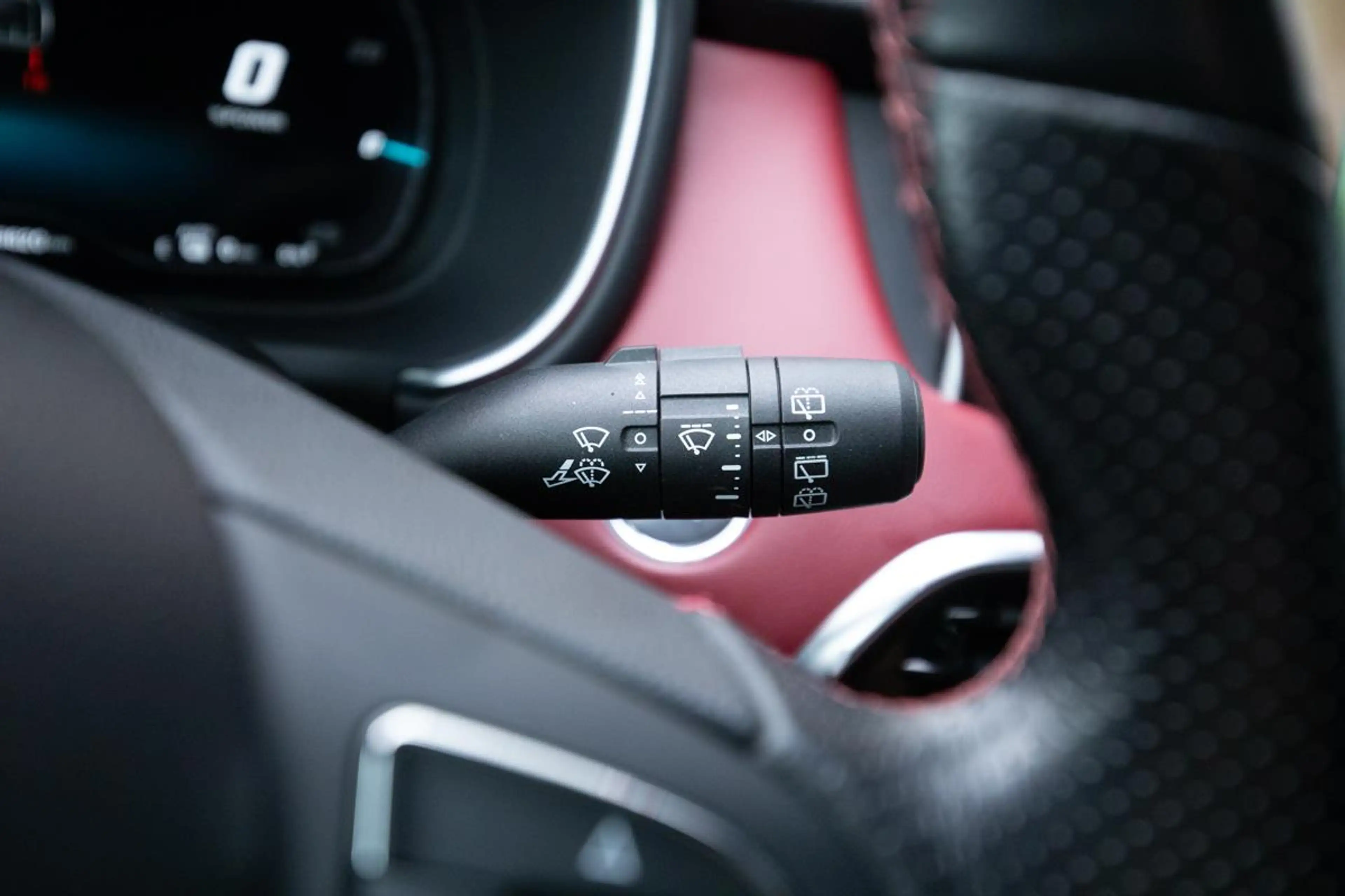 MG EHS 1.5 TGDI Luxury | PHEV | Sardana Red leder | Virtu — photo 31