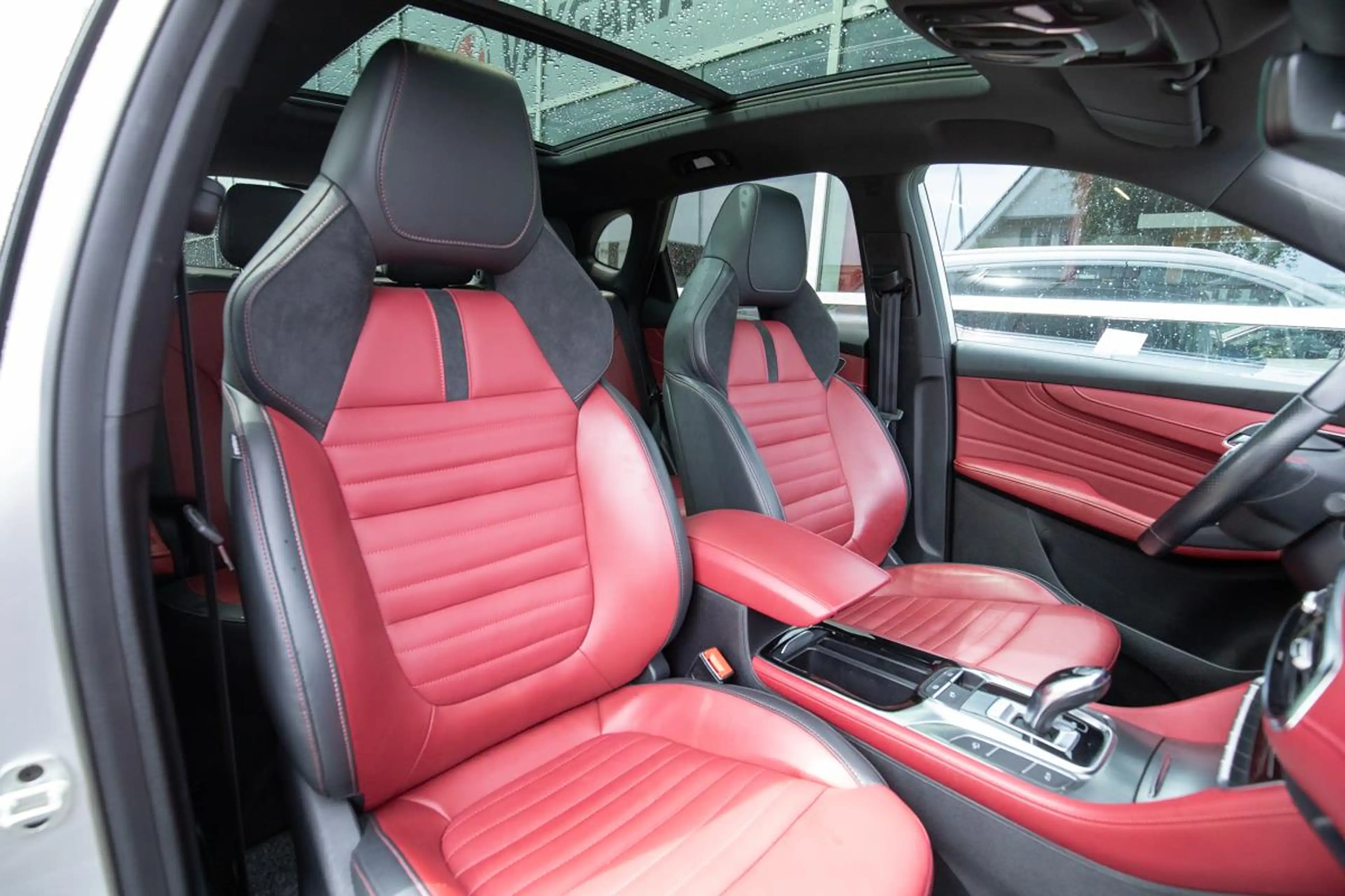 MG EHS 1.5 TGDI Luxury | PHEV | Sardana Red leder | Virtu — photo 18