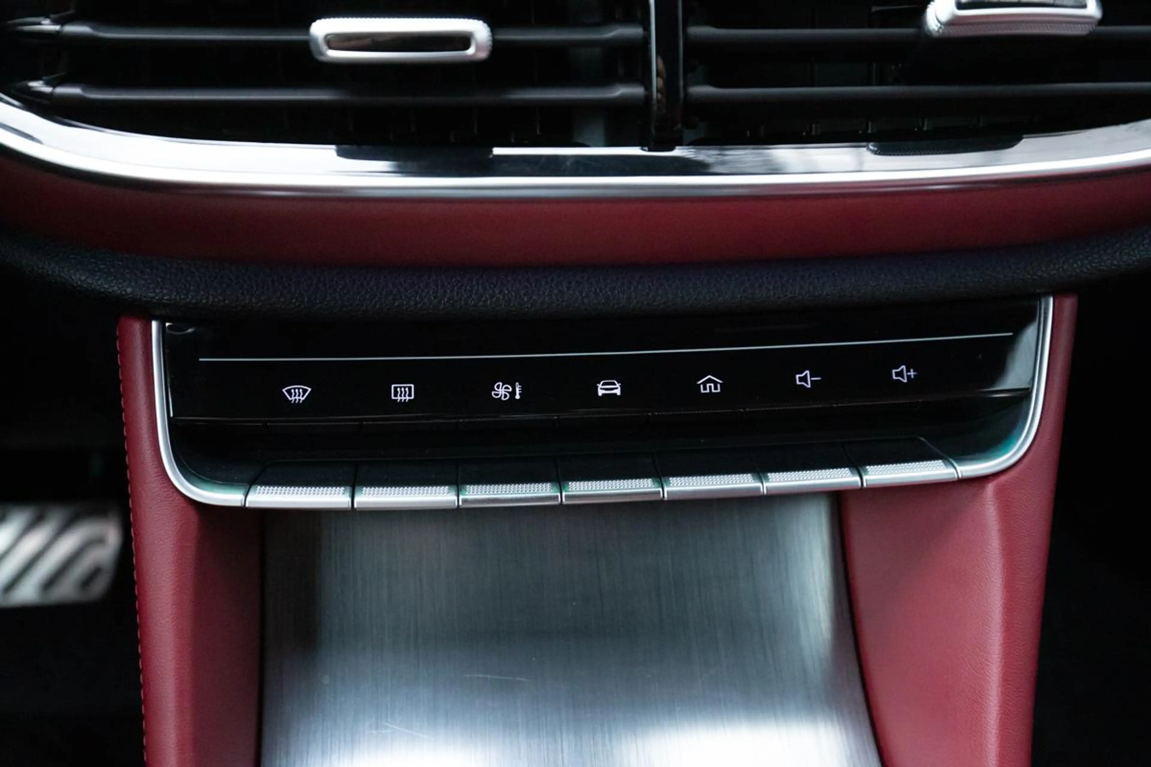 MG EHS 1.5 TGDI Luxury | PHEV | Sardana Red leder | Virtu — photo 24