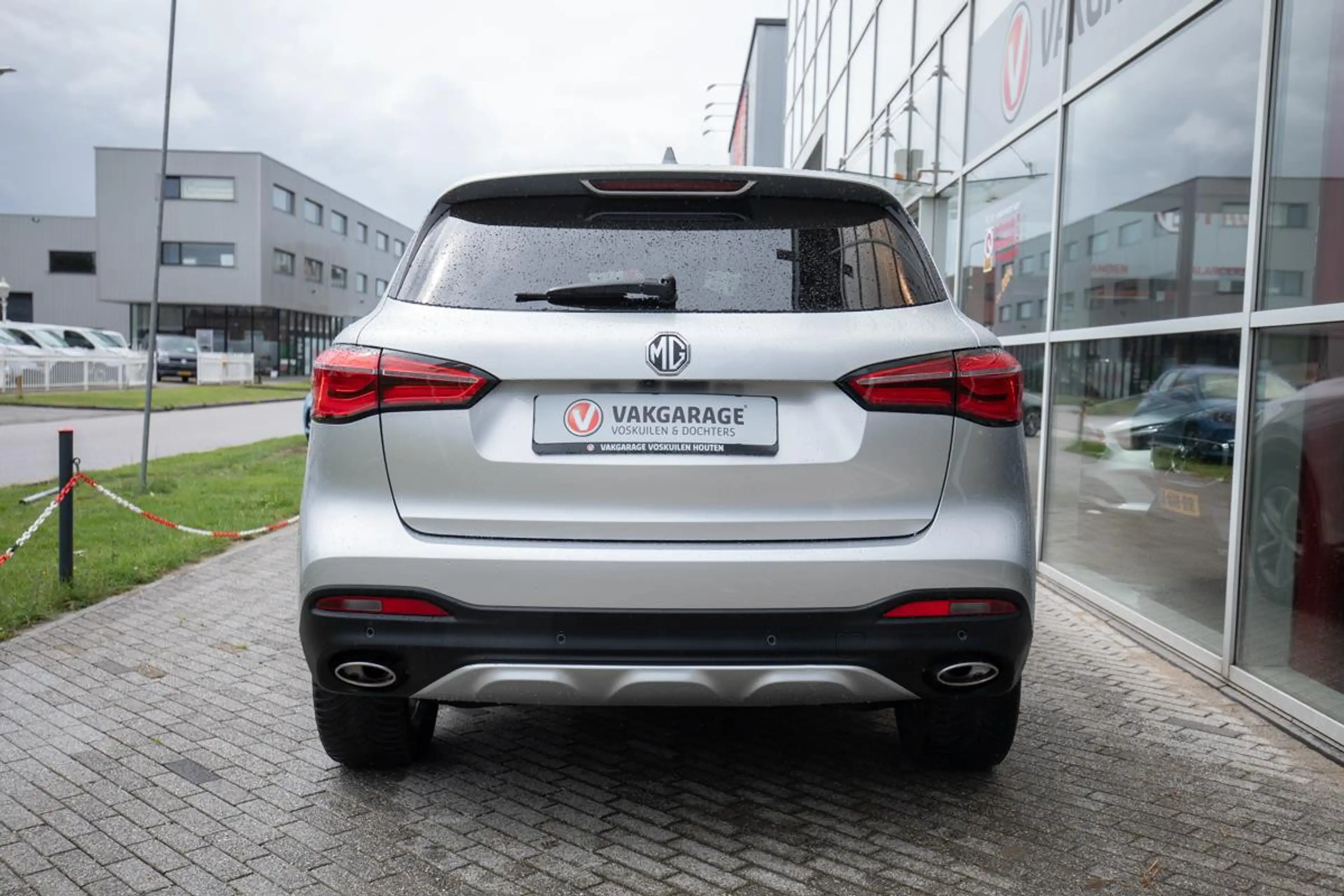 MG EHS 1.5 TGDI Luxury | PHEV | Sardana Red leder | Virtu — photo 11