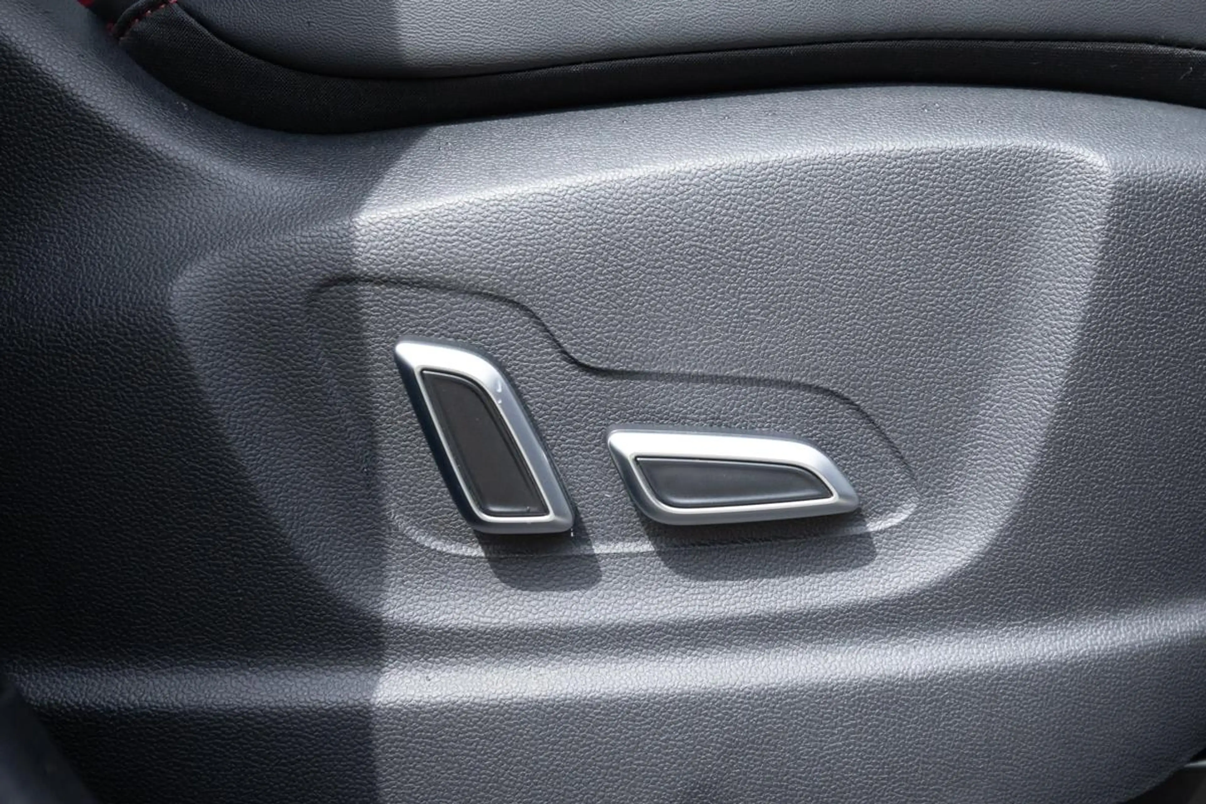 MG EHS 1.5 TGDI Luxury | PHEV | Sardana Red leder | Virtu — photo 10