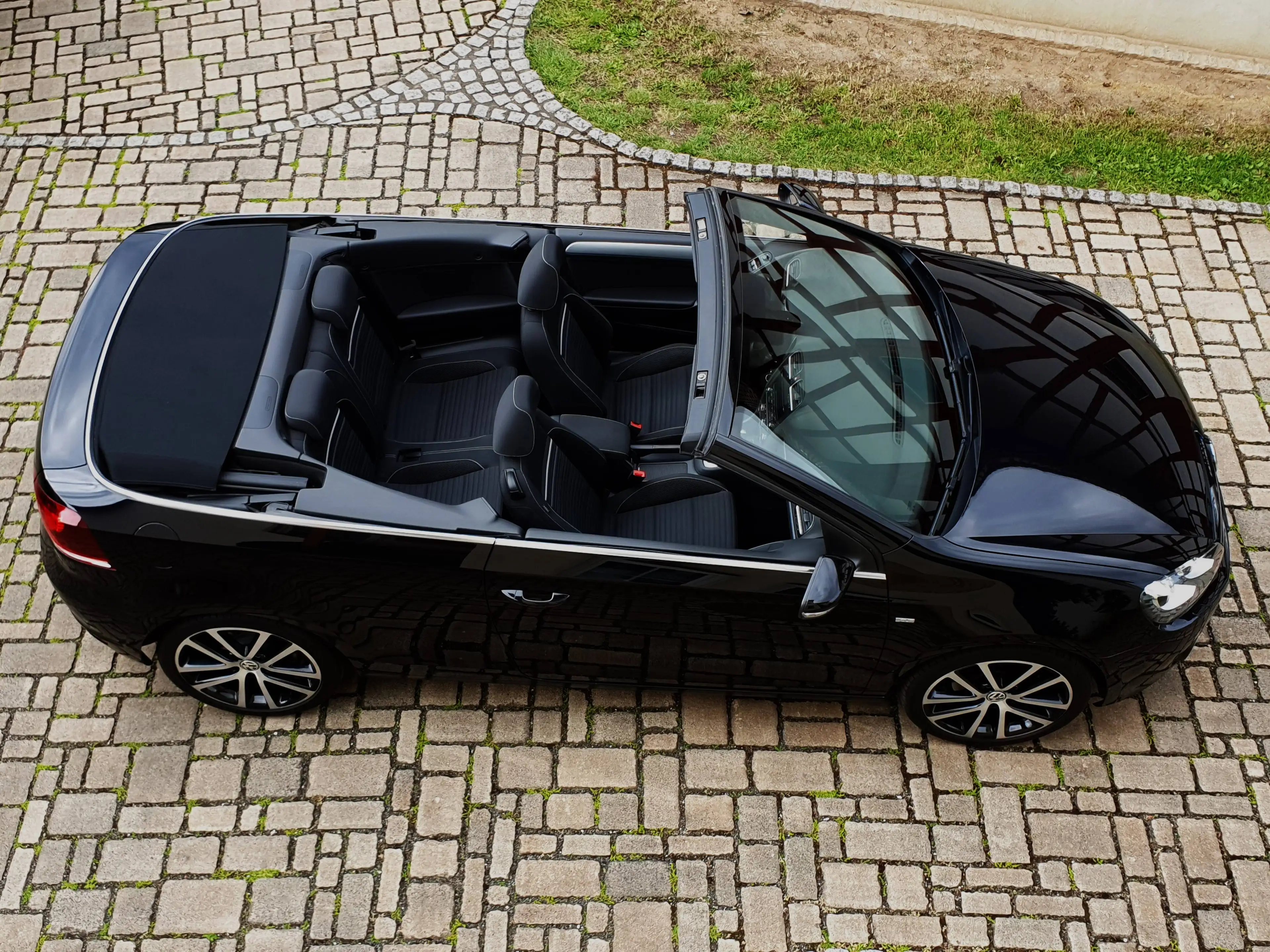 Volkswagen Golf Cabriolet Cup DSG+Bi-Xenon+PDC+SH...1A!+Garantie — photo 3