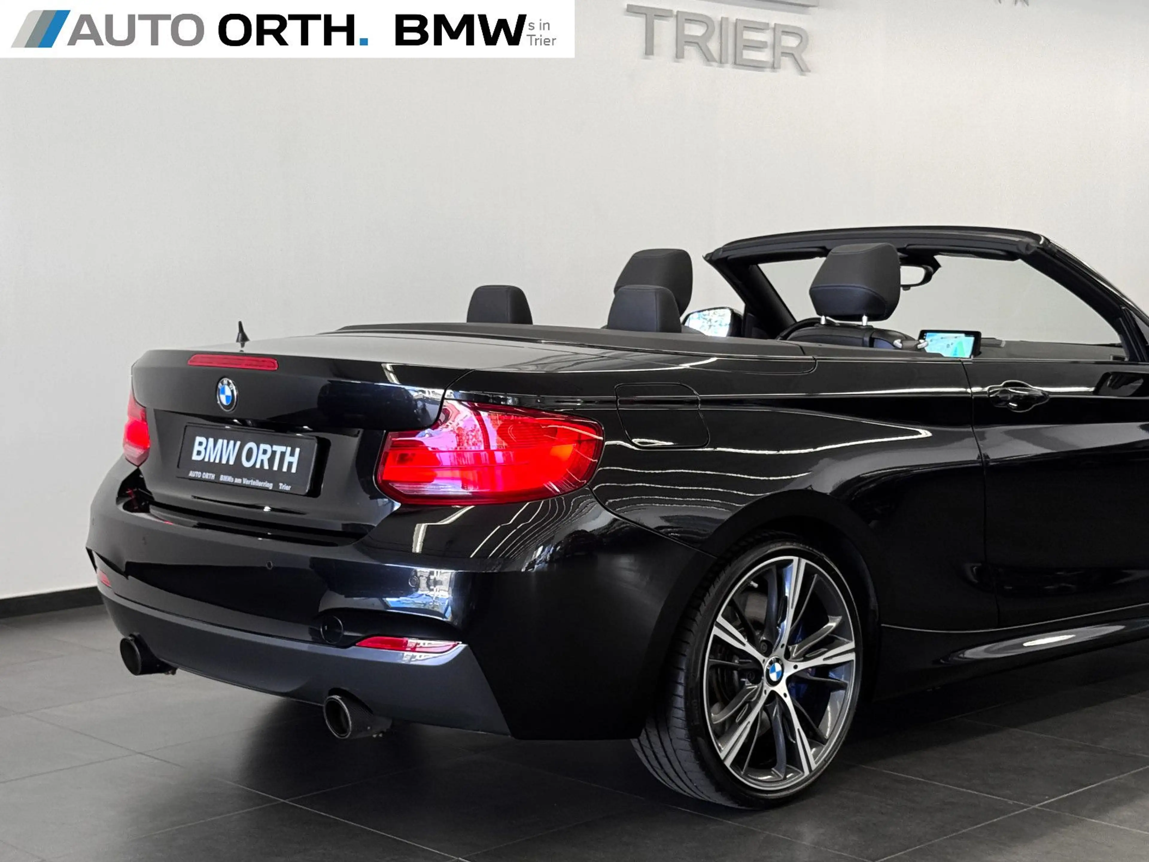 BMW 240 Cabrio *AKRAPOVIC* LEDER NAVI-P KAMERA h/k — photo 12