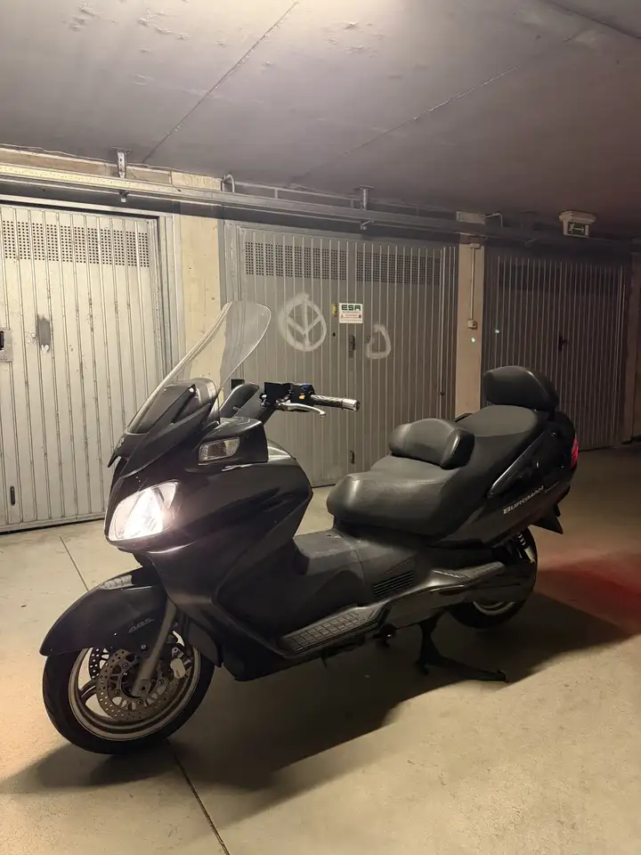 Suzuki Burgman 650