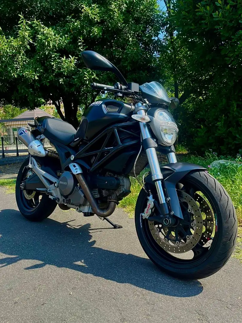 Ducati Monster 696 Schwarz - 1
