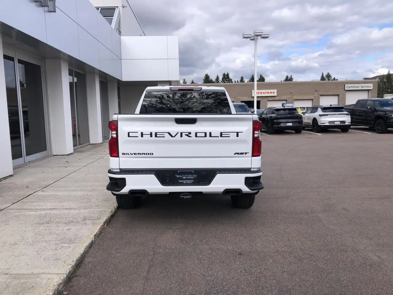 Chevrolet Silverado 1500 снимка Chevrolet Silverado 1500