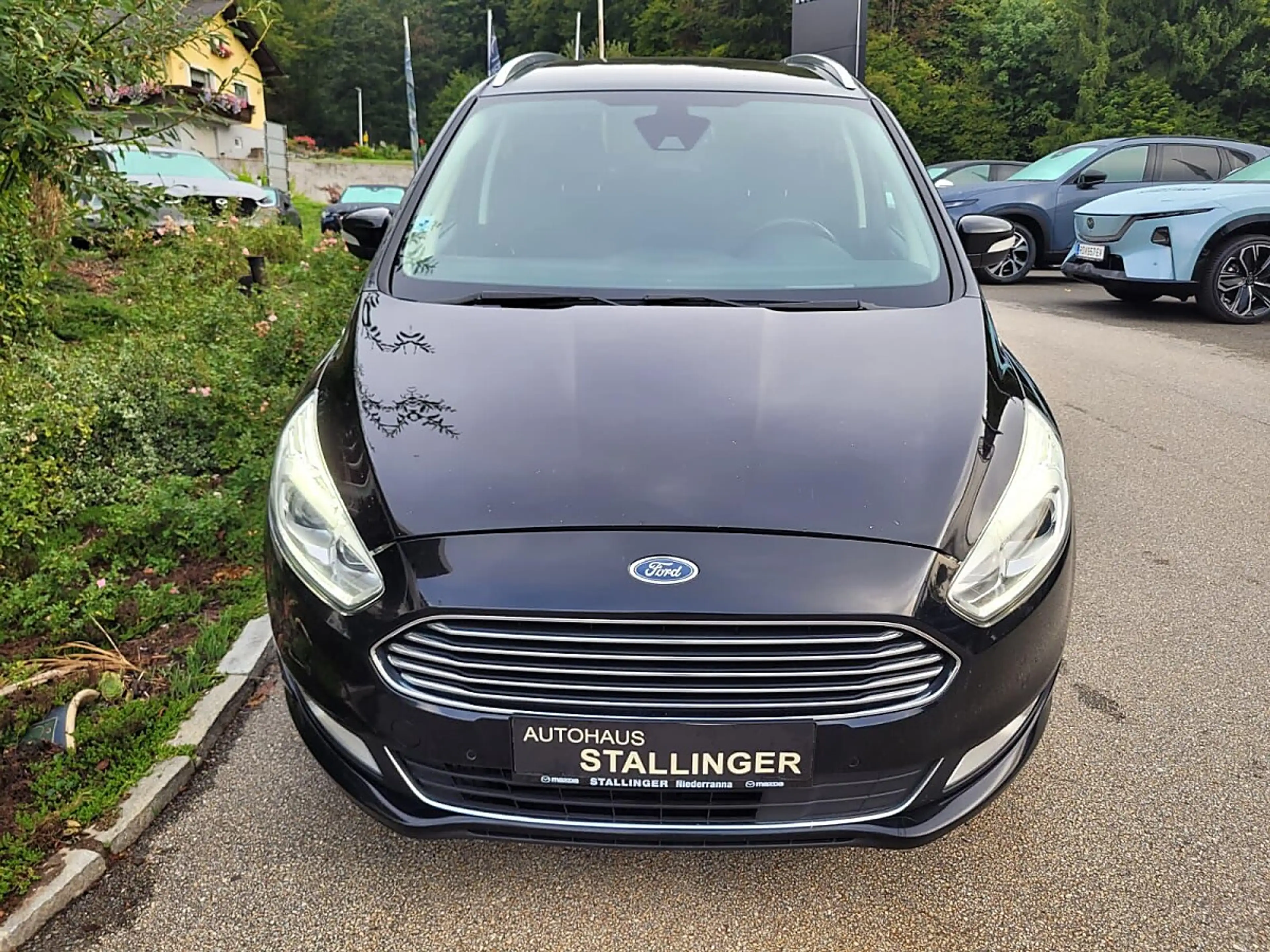 Ford Galaxy 2,0 TDCi Titanium Start/Stop Powershift — photo 2