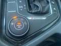 Volkswagen Tiguan 2.0 TDI 4Motion R-Line *Blanco Keuring *Full Optio Zwart - thumbnail 13