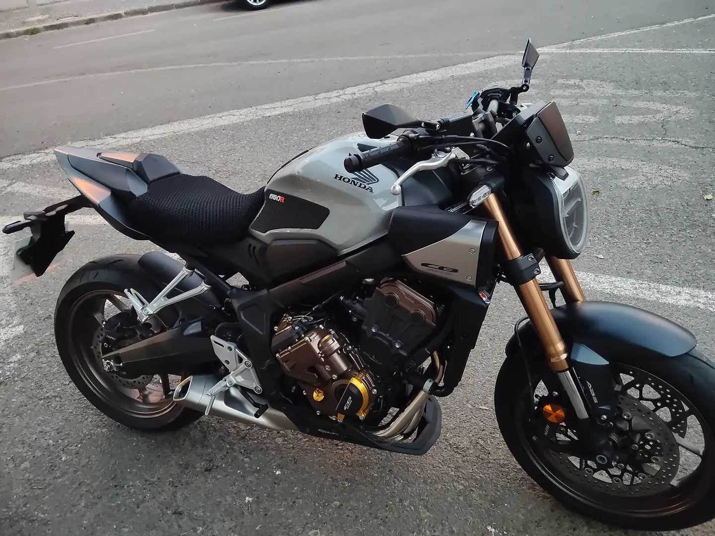 Honda CB 650 650r E-cluch Gris - 1