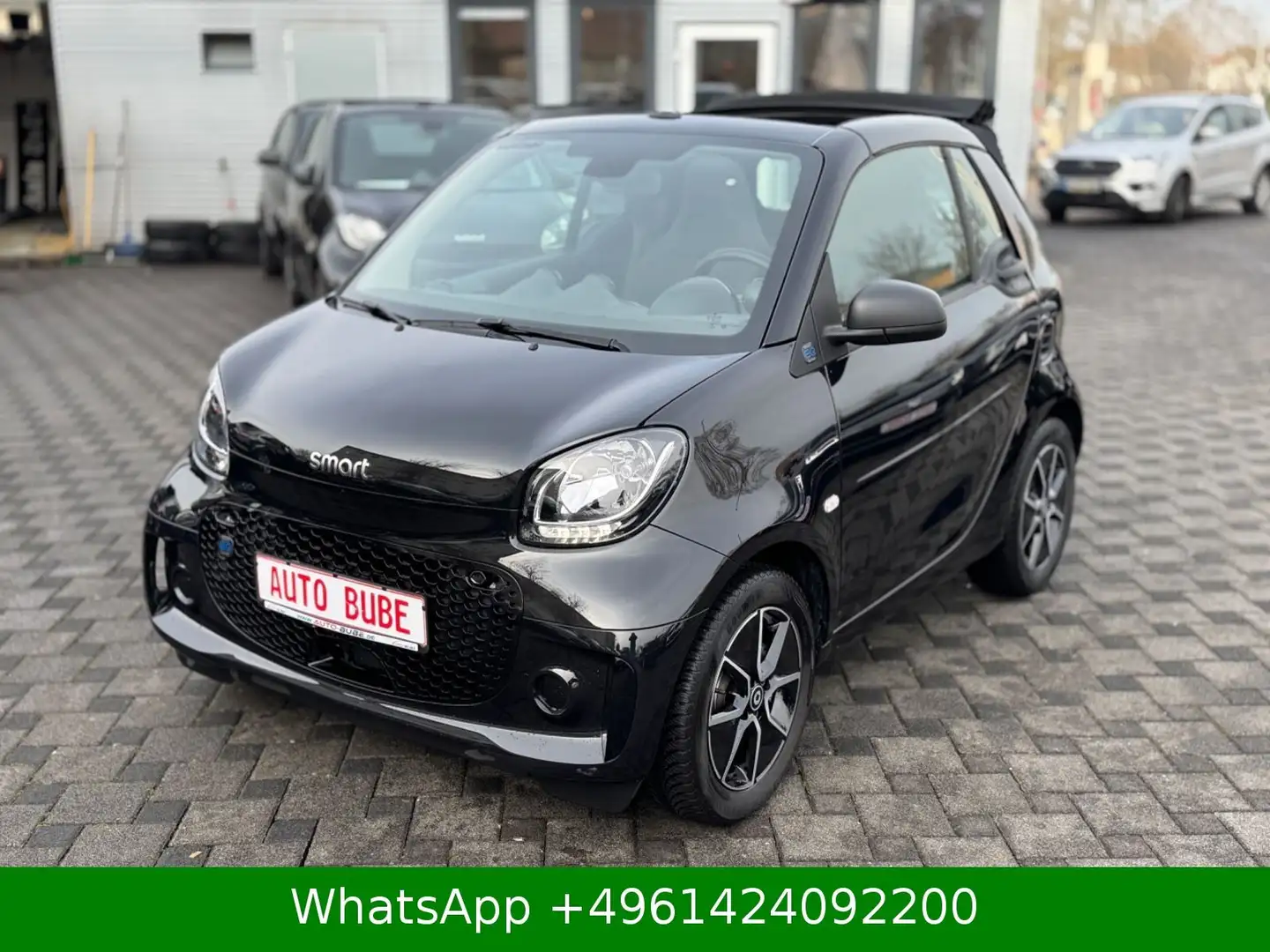 smart forTwo fortwo cabrio electric drive / EQ SHZ Schwarz - 2