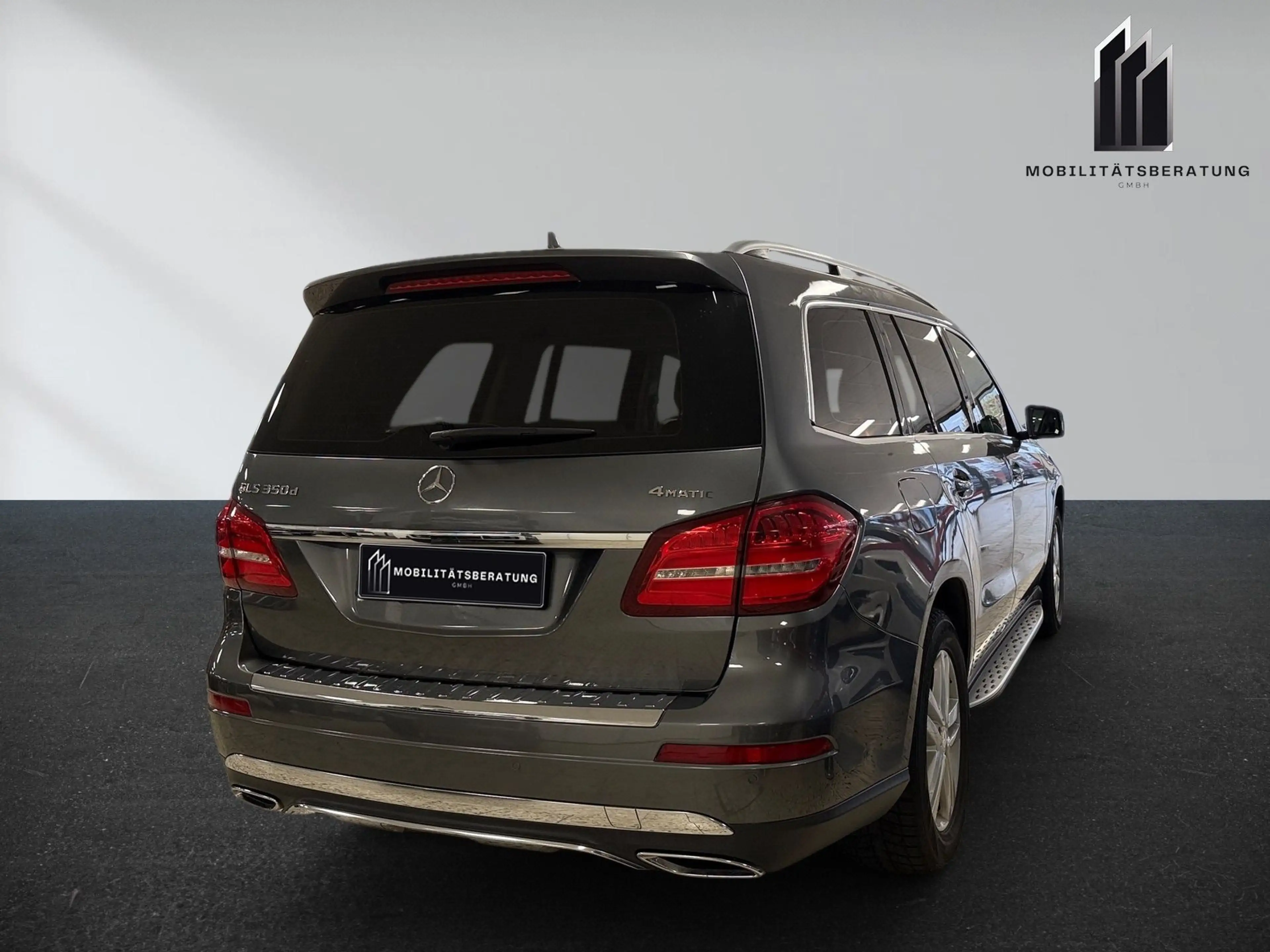 Mercedes-Benz GLS 350 d 4Matic — photo 5