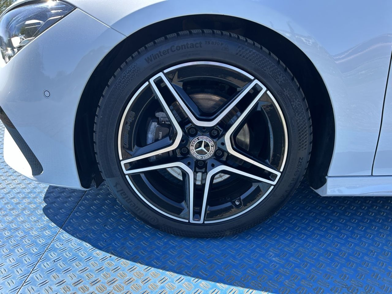 Mercedes-Benz CLA 180 AMG+NIGHT+TOTW+AMBIENTE+KAM+LED+Keyl — photo 11