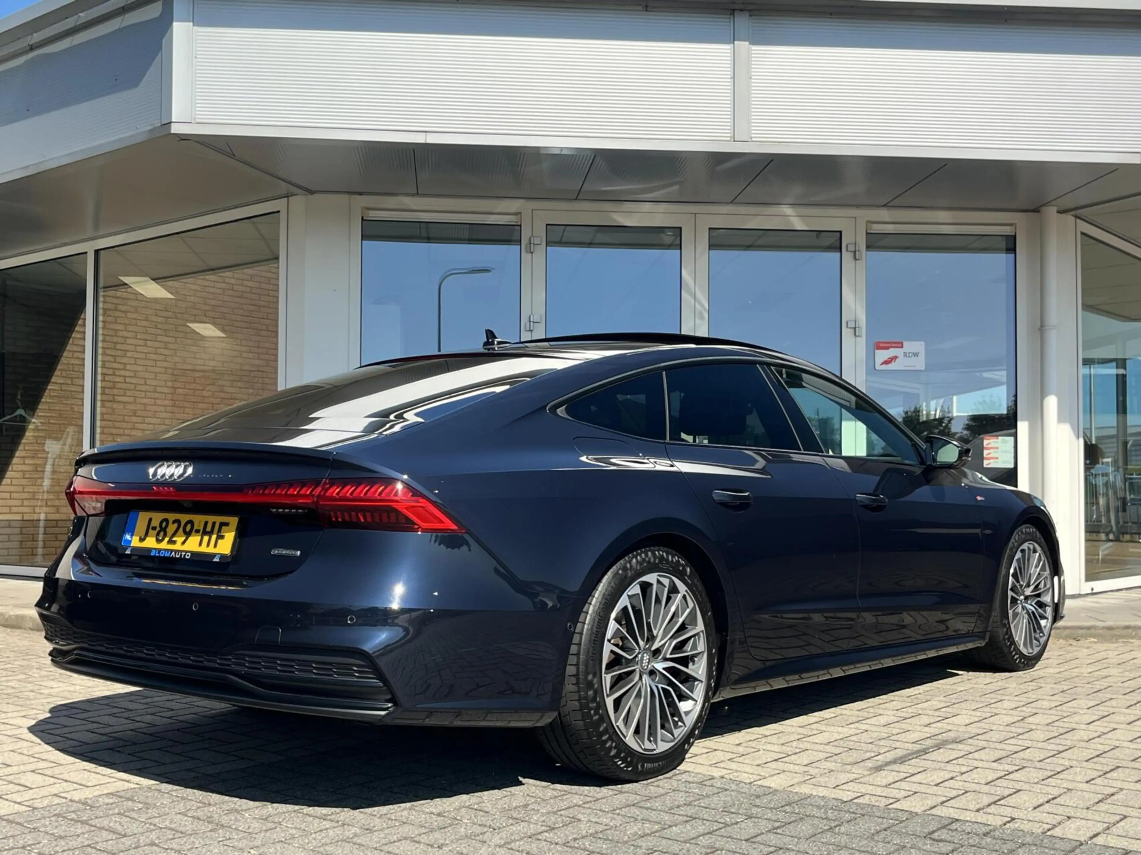 Audi A7 Sportback 55 TFSIE 367PK Competition S-LINE PANO+3 — photo 12